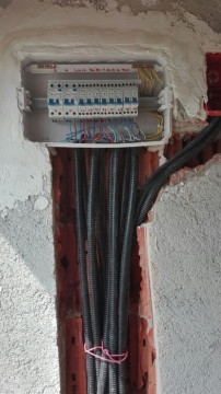 Instalatii electrice